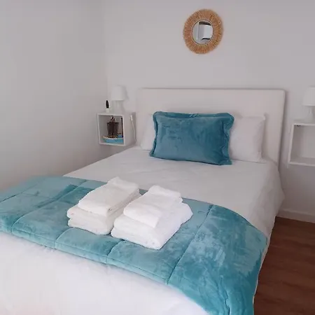 Lugar De Santana Holiday home *